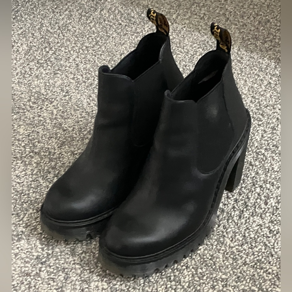 Dr Martens Hurston Boot Heels